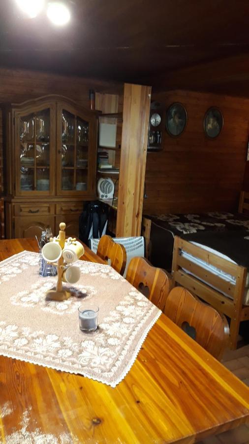Apartmán u potoka Sadov Exterior foto